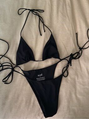 NYUD tie bikini